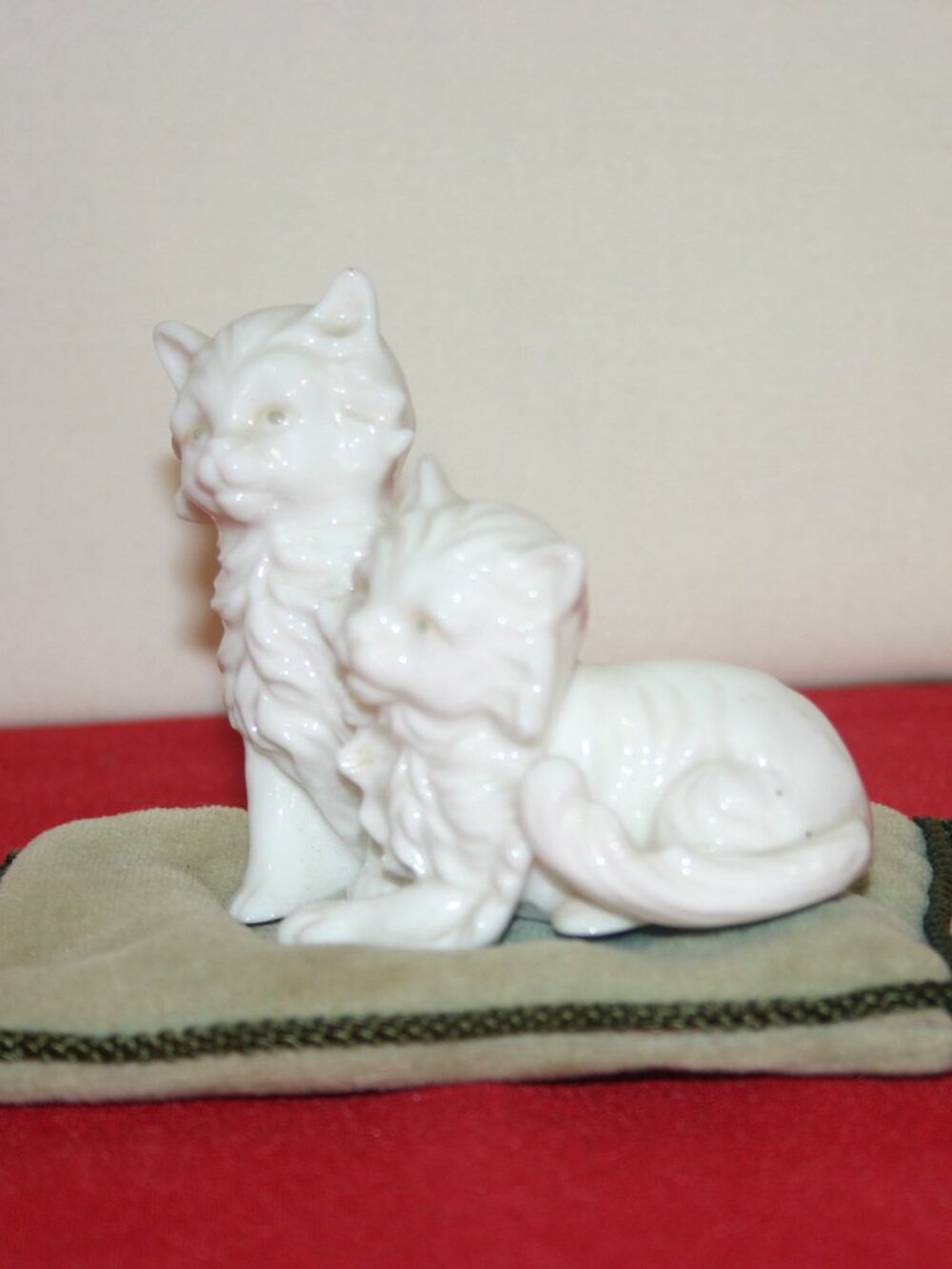 VTG Ardalt Lenwile Verithin China Porcelain Cats Figurine B-350